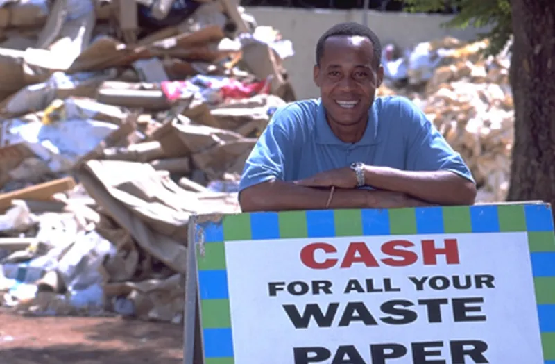 informal waste collector paper recycling