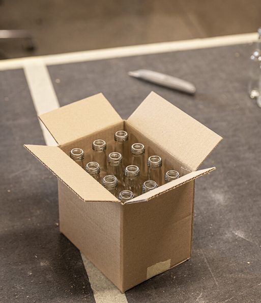 _SC10954 Box with product 1 - Credit Corruseal
