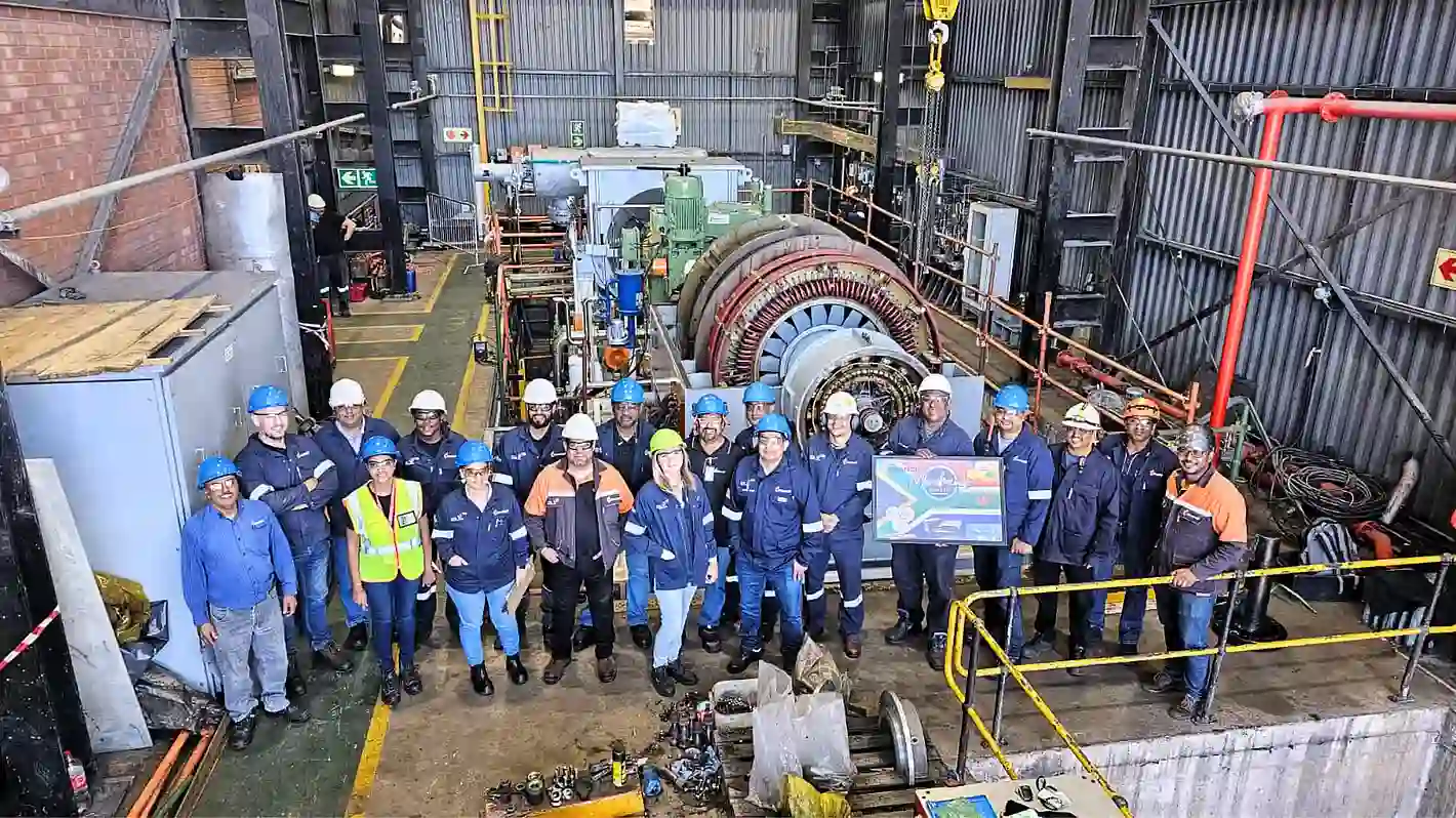 paper mill workers industrial equipment team