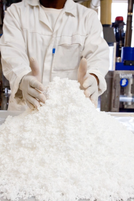 Cellulose – the most abundant organic compound and polymer on earth – is the major component of wood and the starting point for the various reactions. It is suitable for subsequent chemical conversion into a range of products – it is spun into viscose and lyocell textile fibres for use in fashion and decorating textiles, cast into a film or regenerated into a sponge